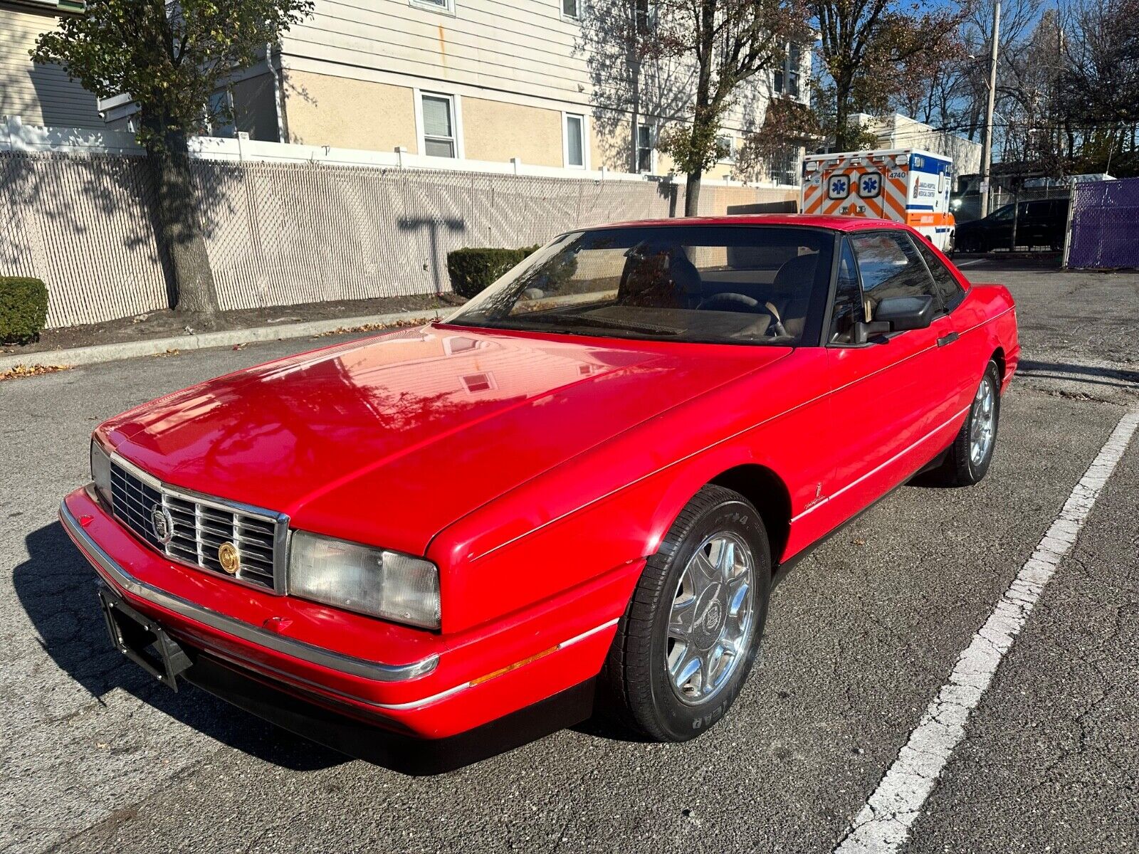 Cadillac-Allante-1992-Convertible-2