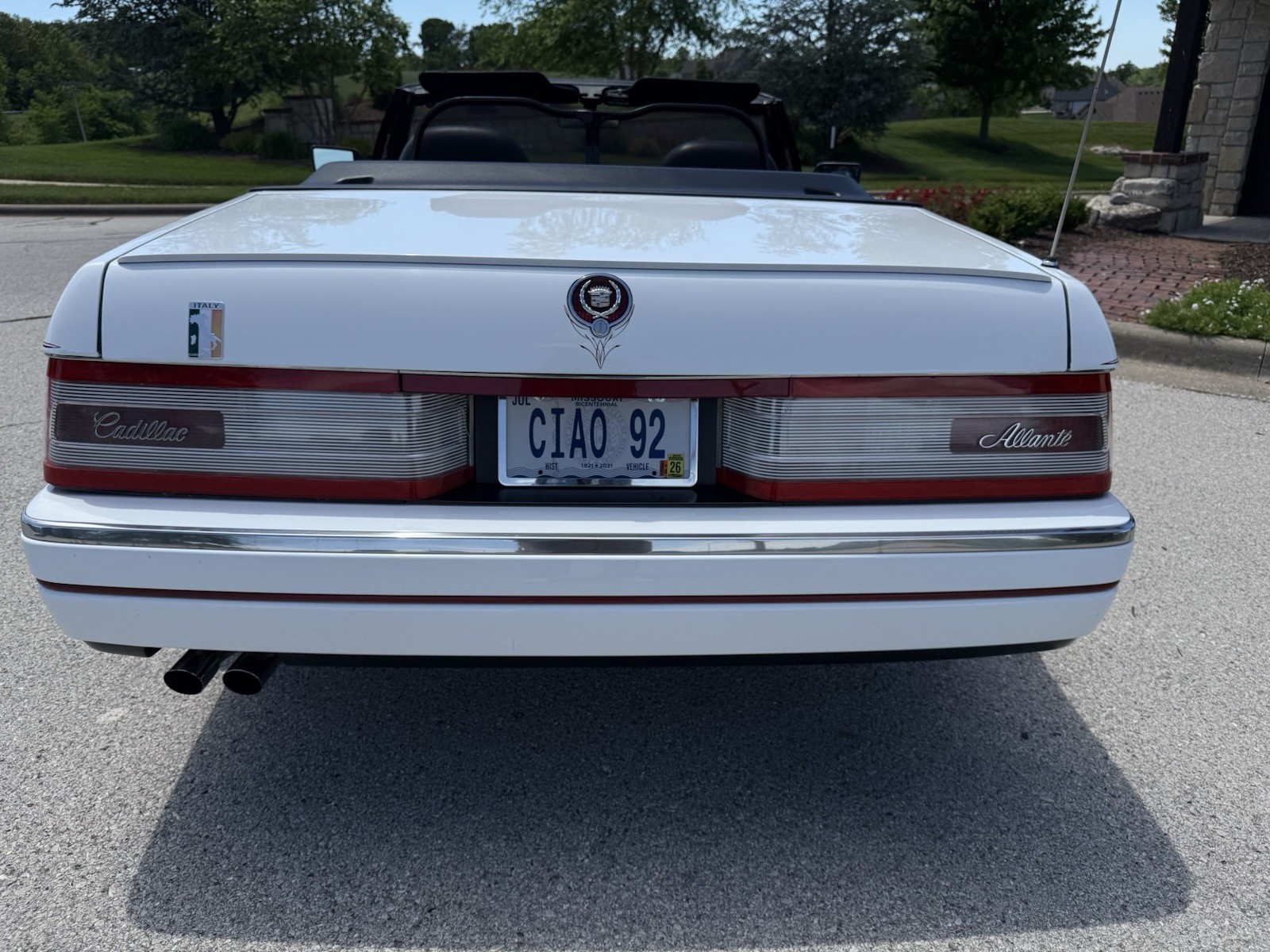 Cadillac-Allante-1992-Convertible-2