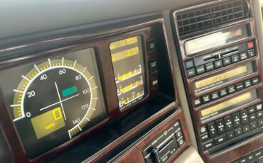 Cadillac-Allante-1992-Convertible-24