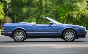 Cadillac-Allante-1993-Convertible-5