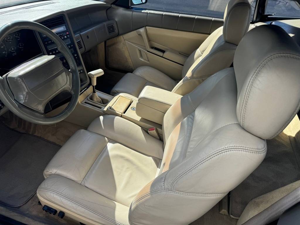 Cadillac-Allante-1993-red-13