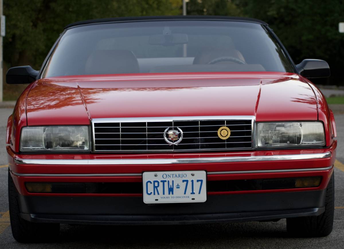 Cadillac Allante  1993 red