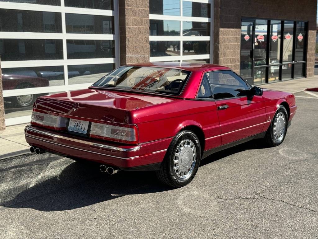 Cadillac-Allante-1993-red-4