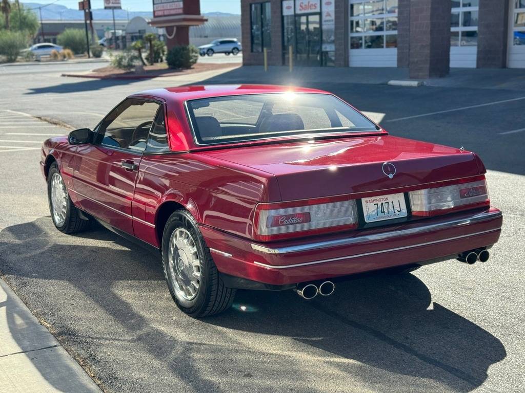 Cadillac-Allante-1993-red-6