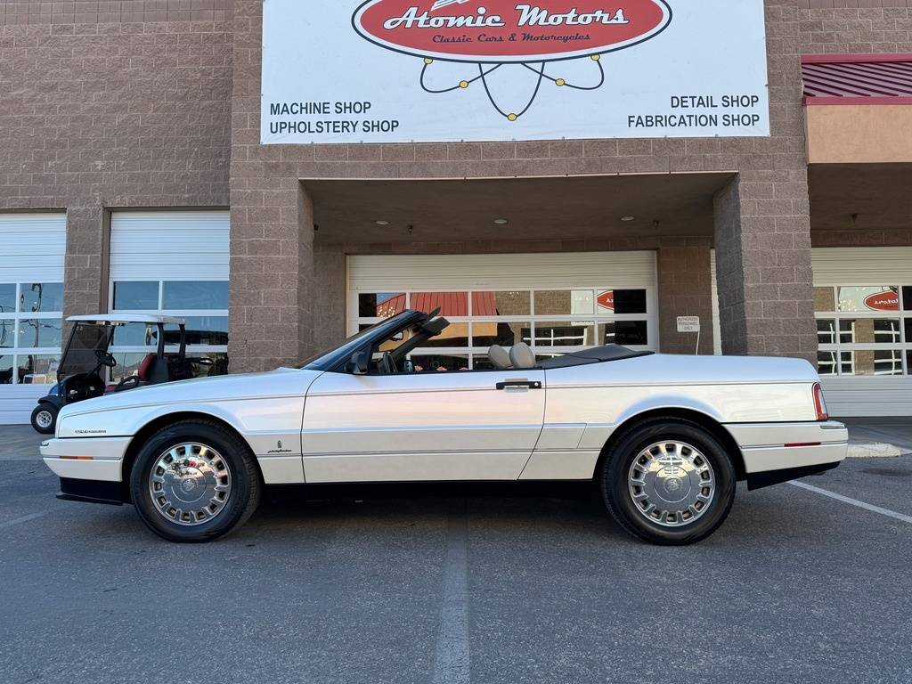 Cadillac-Allante-1993-white-1