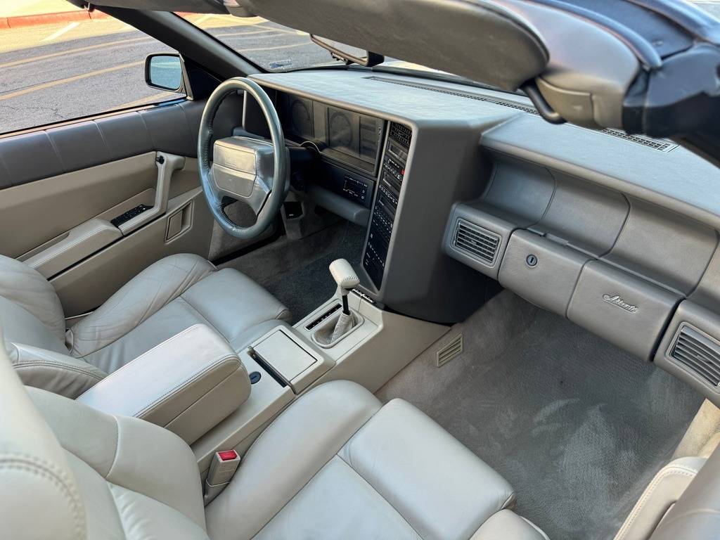 Cadillac-Allante-1993-white-16