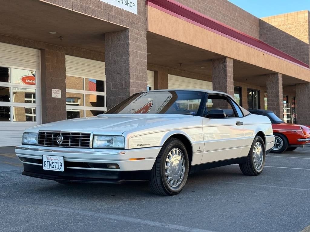 Cadillac-Allante-1993-white-4