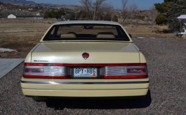 Cadillac-Allante-1993-yellow-6