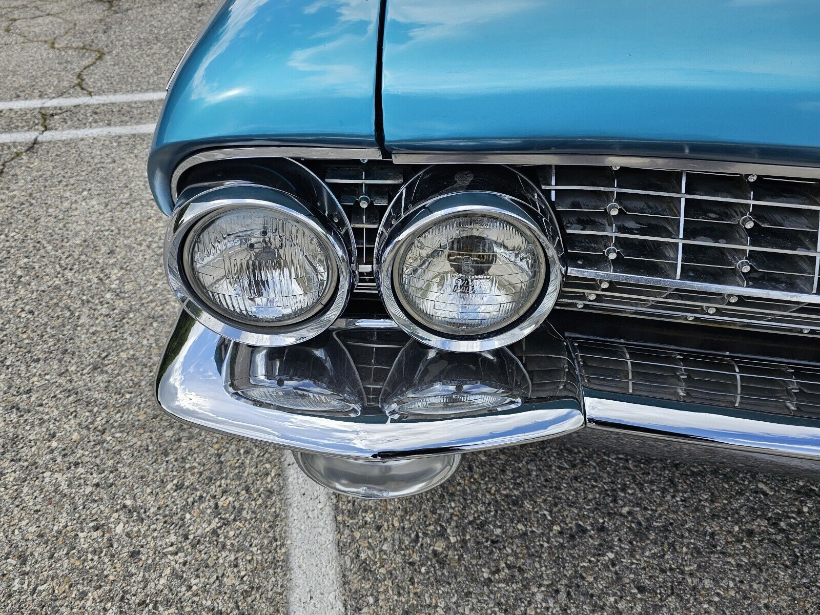Cadillac-Biarritz-Convertible-1961-21