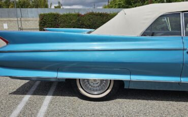 Cadillac-Biarritz-Convertible-1961-26