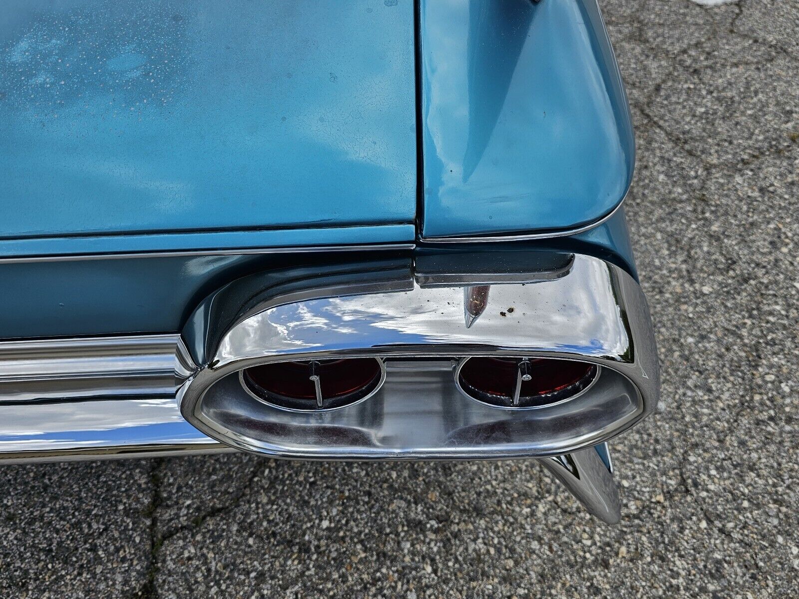 Cadillac-Biarritz-Convertible-1961-7