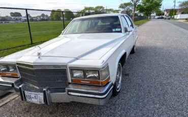 Cadillac-Brougham-1987-Sedan-1