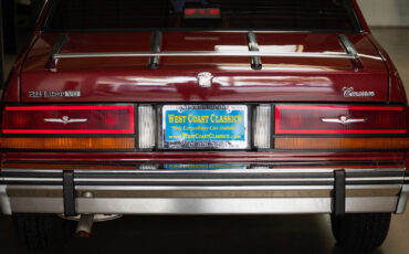 Cadillac-Cimarron-1988-Sedan-18
