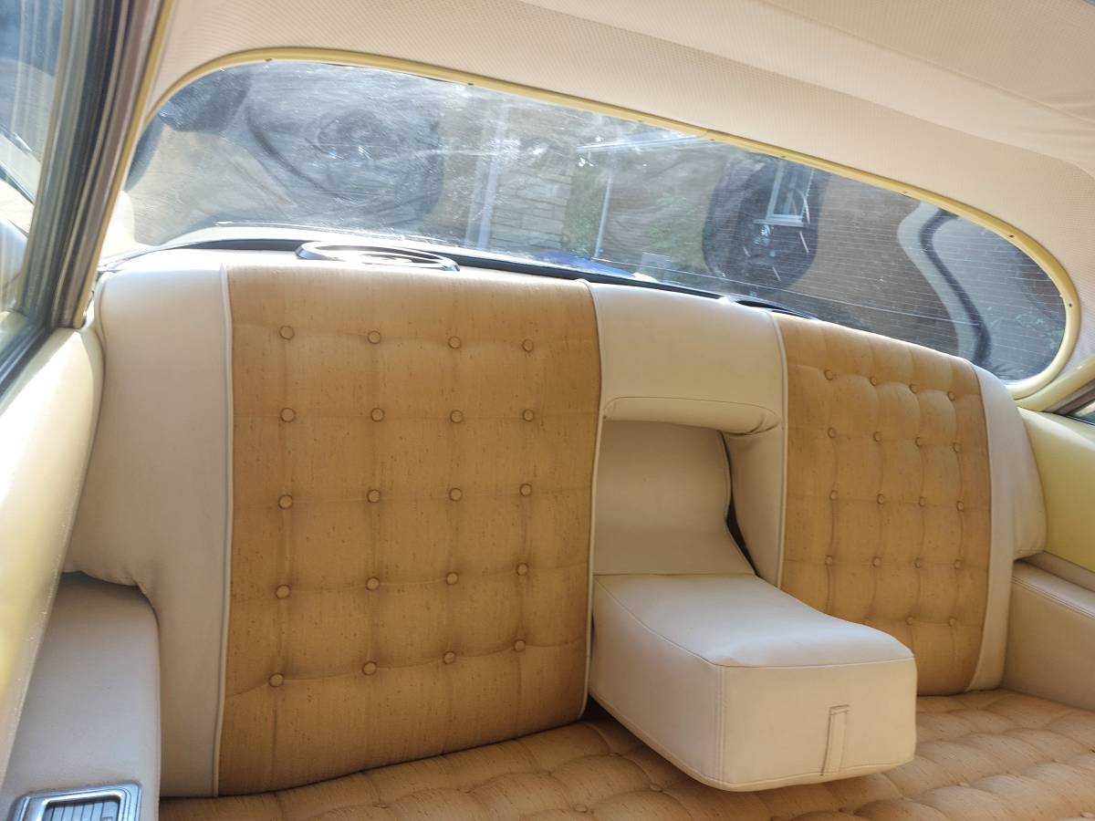 Cadillac-Coup-deville-1955-yellow-4