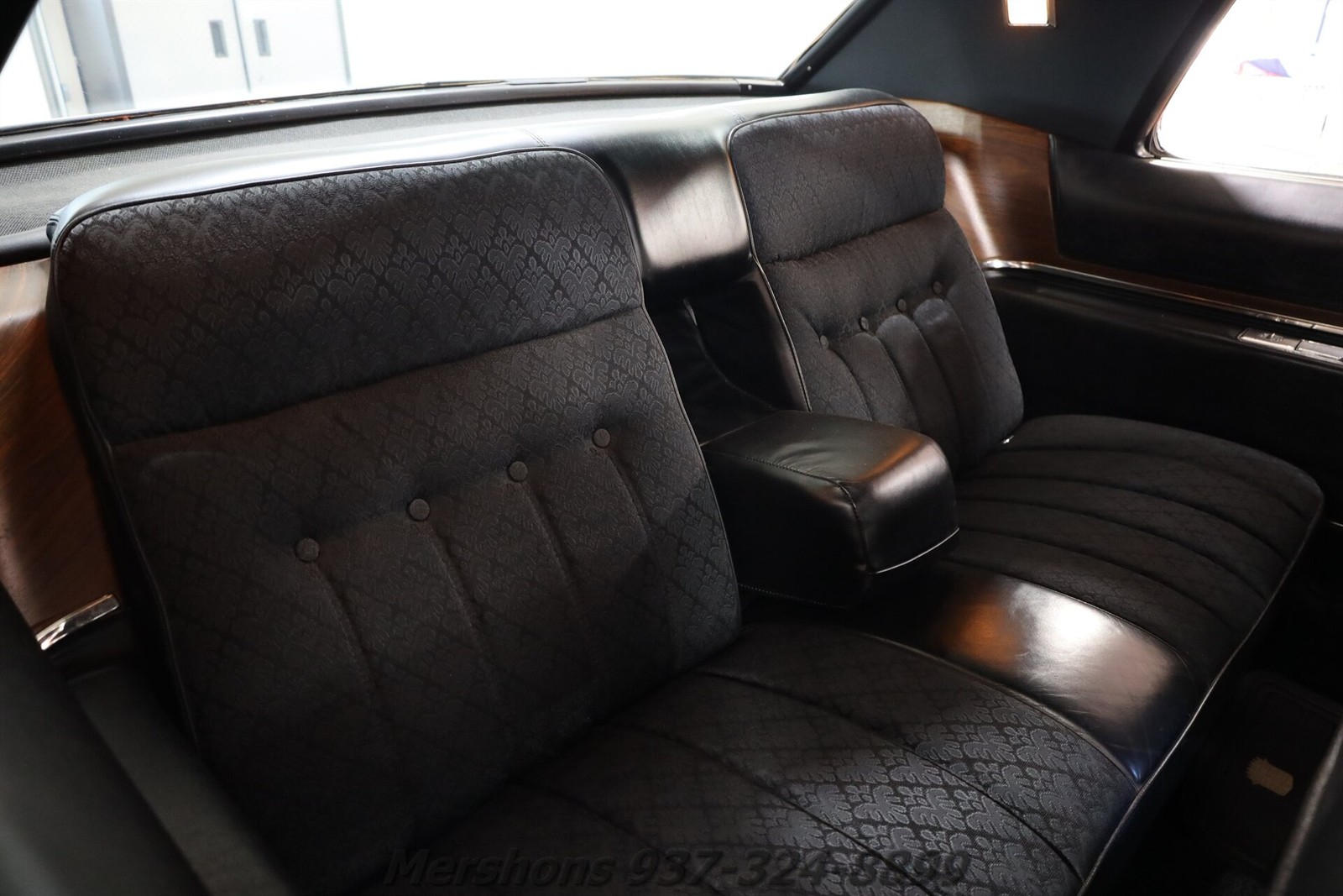 Cadillac-Coupe-DeVille-1973-Coupe-11