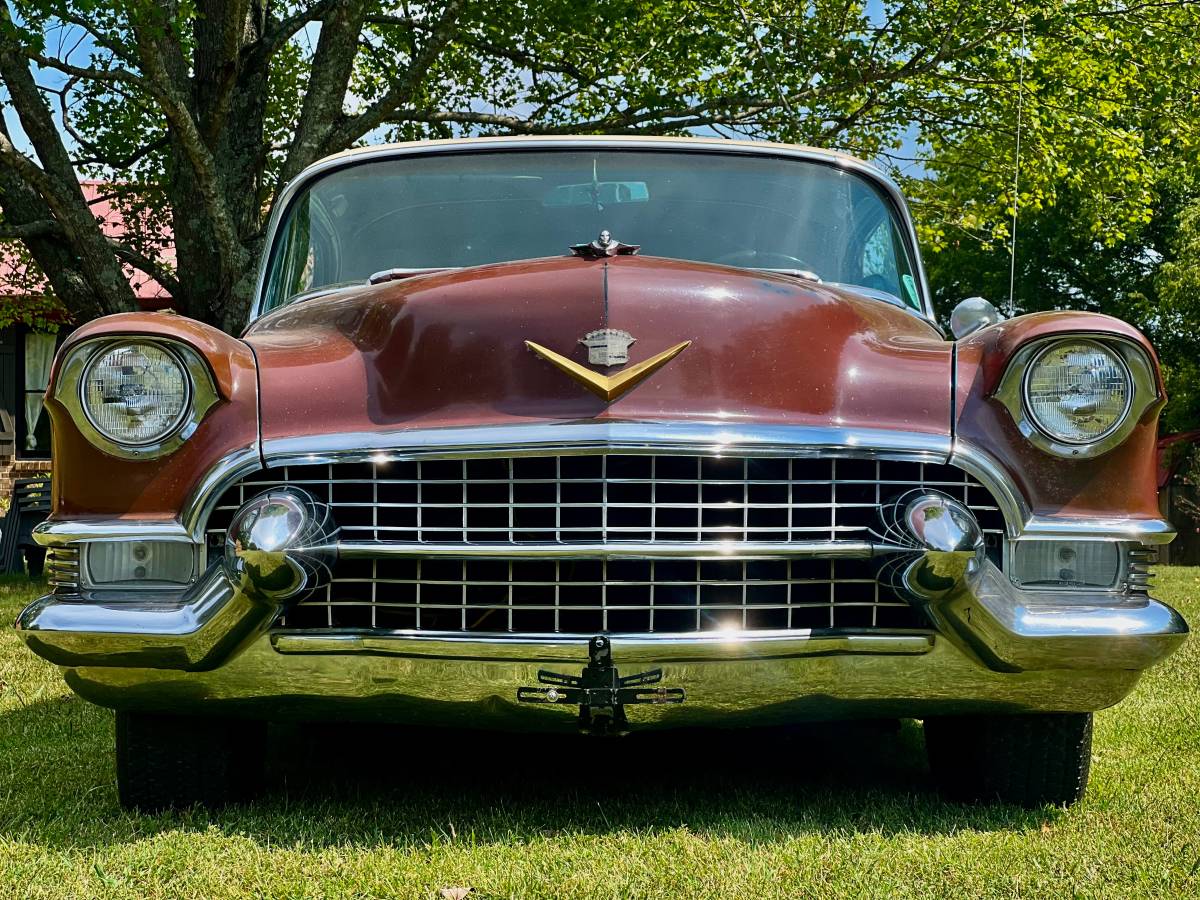 Cadillac-Coupe-deville-1955-4