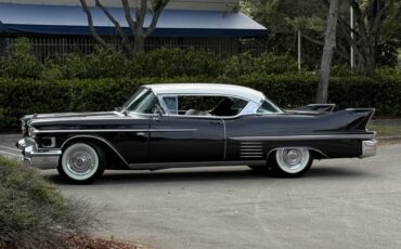 Cadillac-De-Ville-1958-1