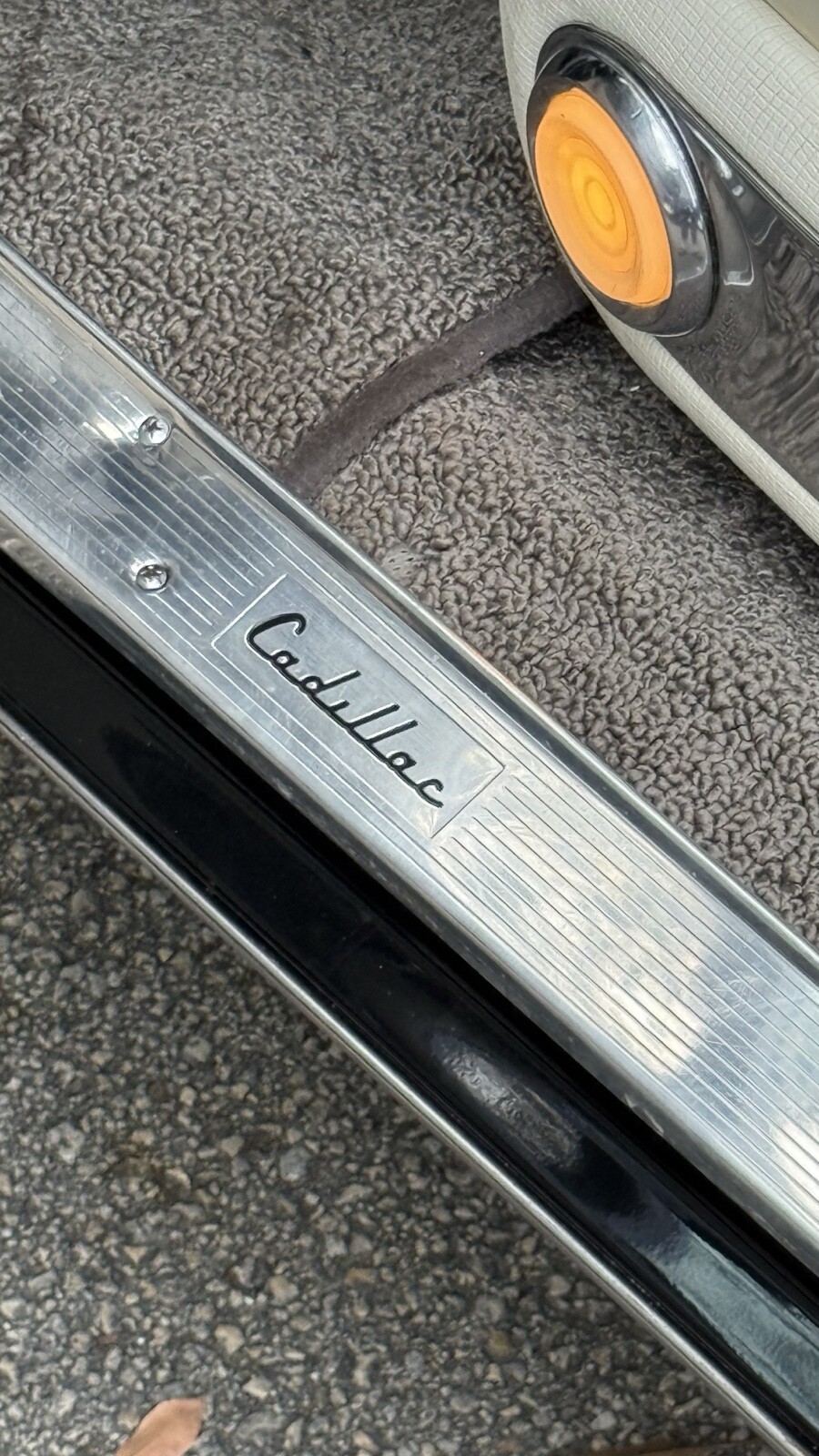 Cadillac-De-Ville-1958-12