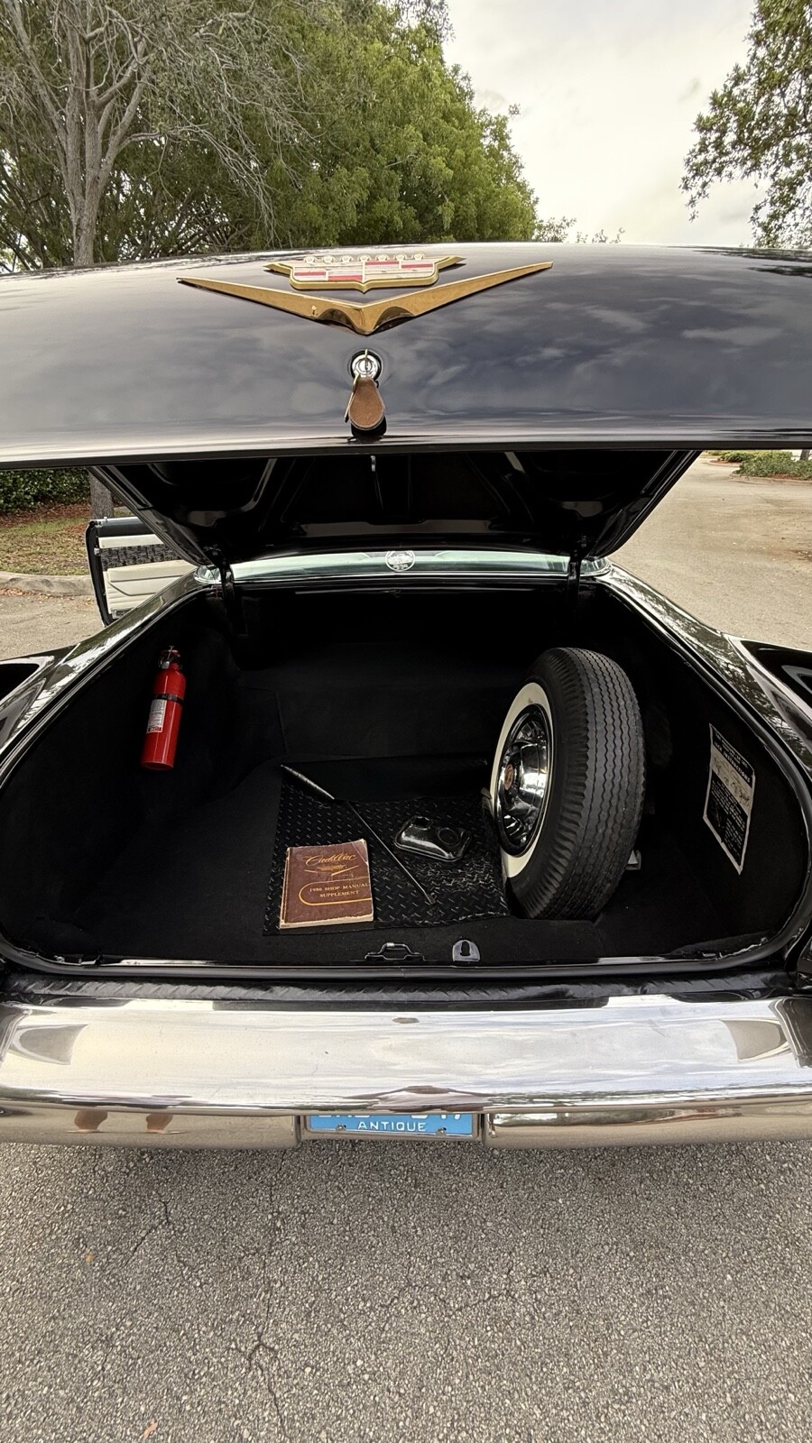 Cadillac-De-Ville-1958-13