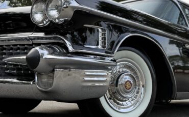 Cadillac-De-Ville-1958-2