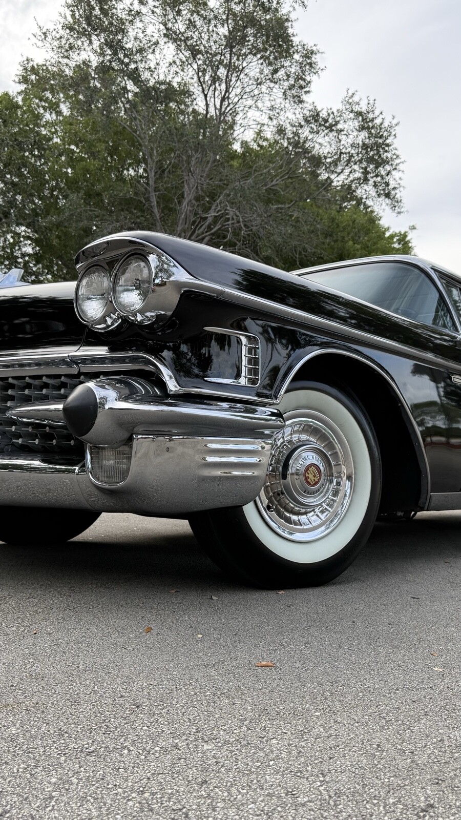 Cadillac-De-Ville-1958-2