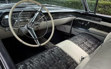 Cadillac-De-Ville-1958-23