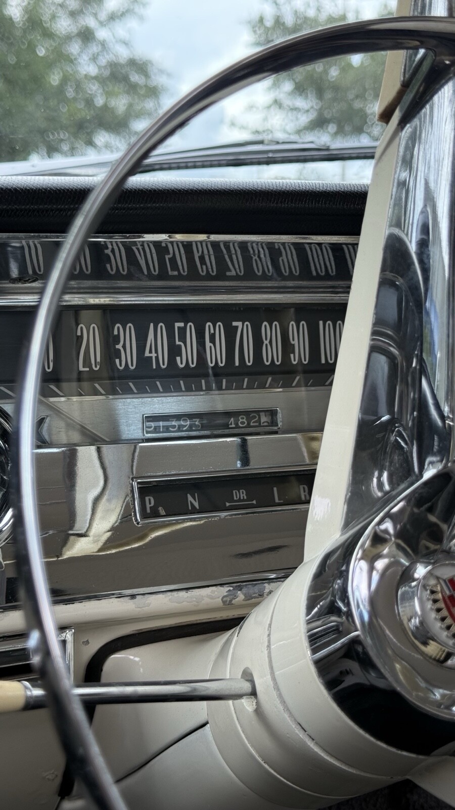Cadillac-De-Ville-1958-25