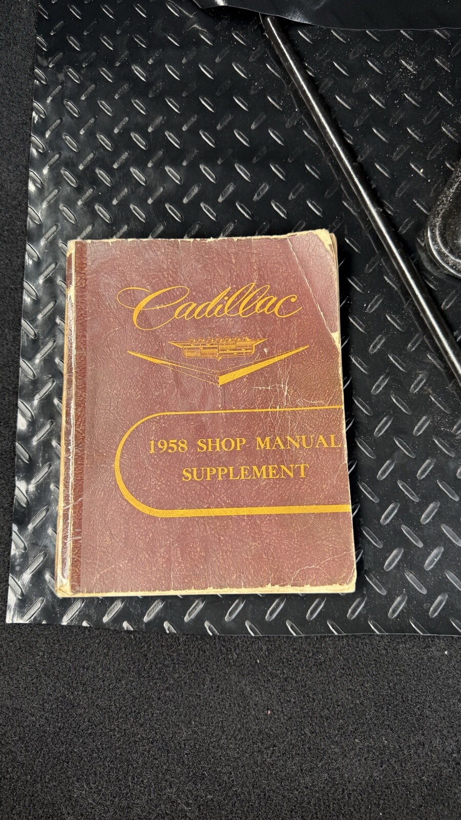 Cadillac-De-Ville-1958-33