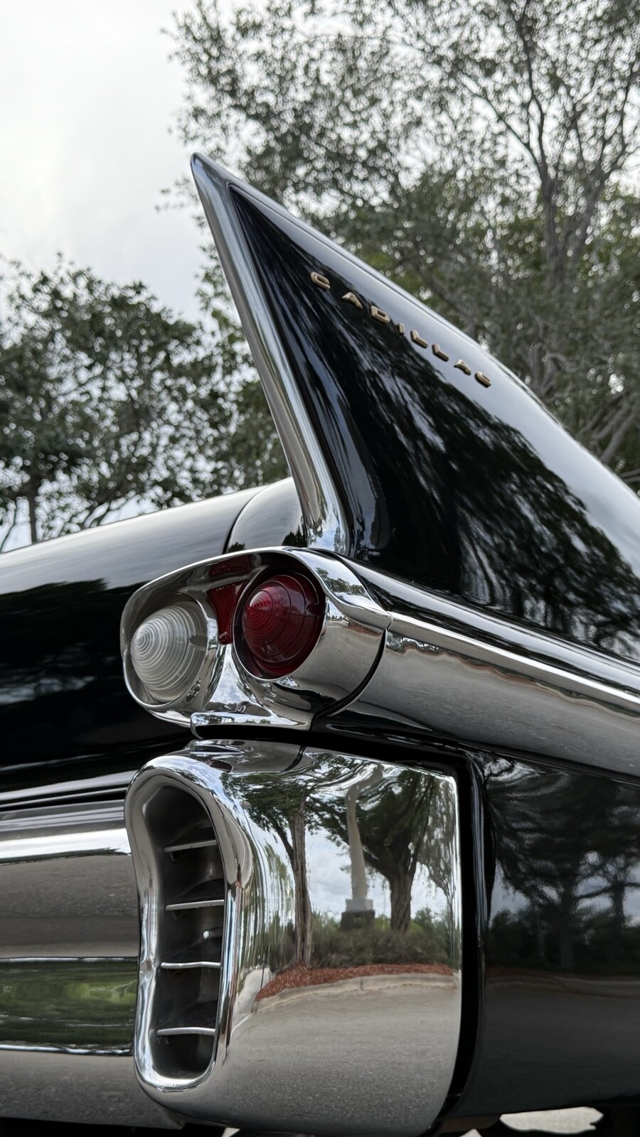 Cadillac-De-Ville-1958-5