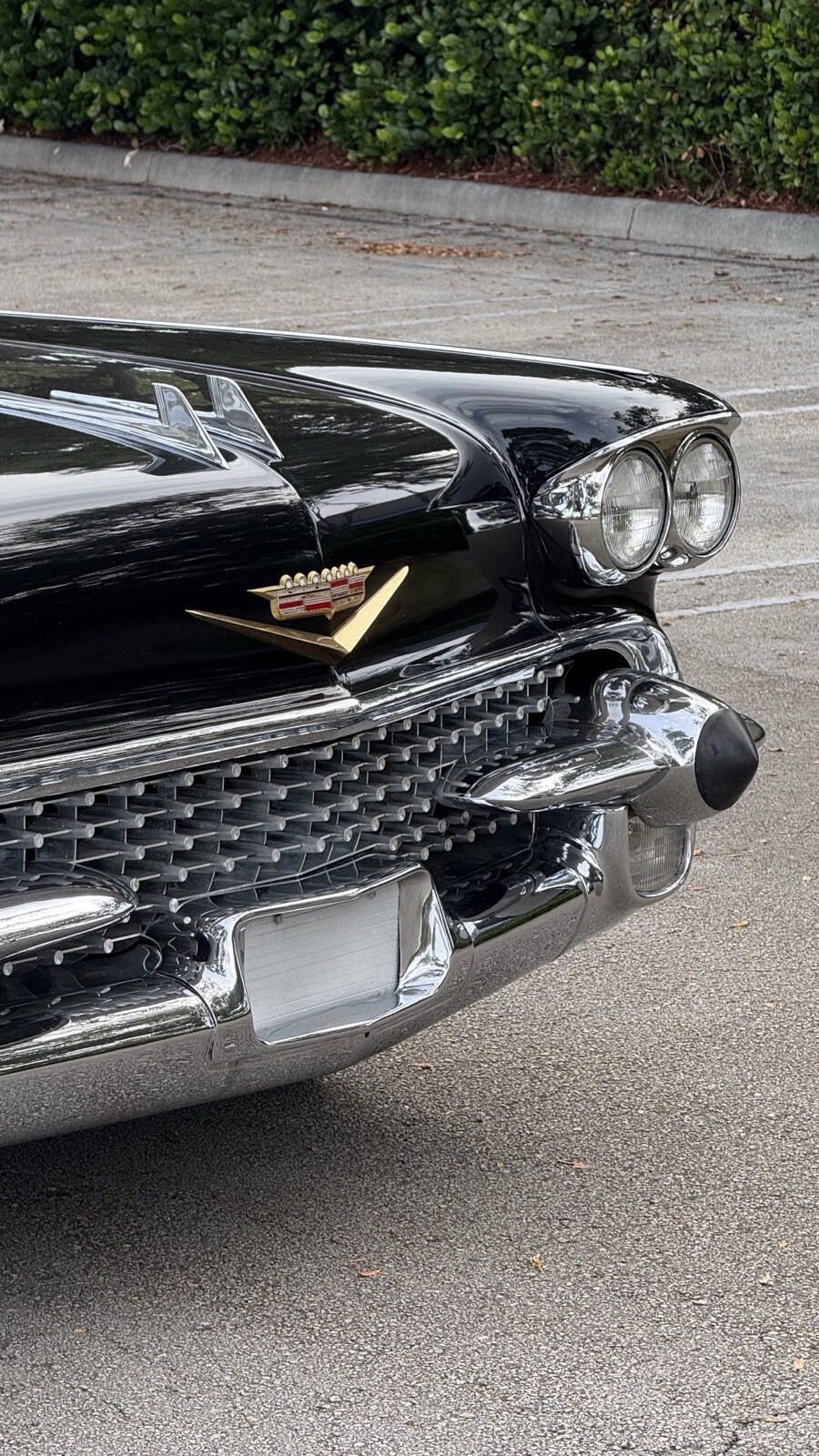 Cadillac-De-Ville-1958-6