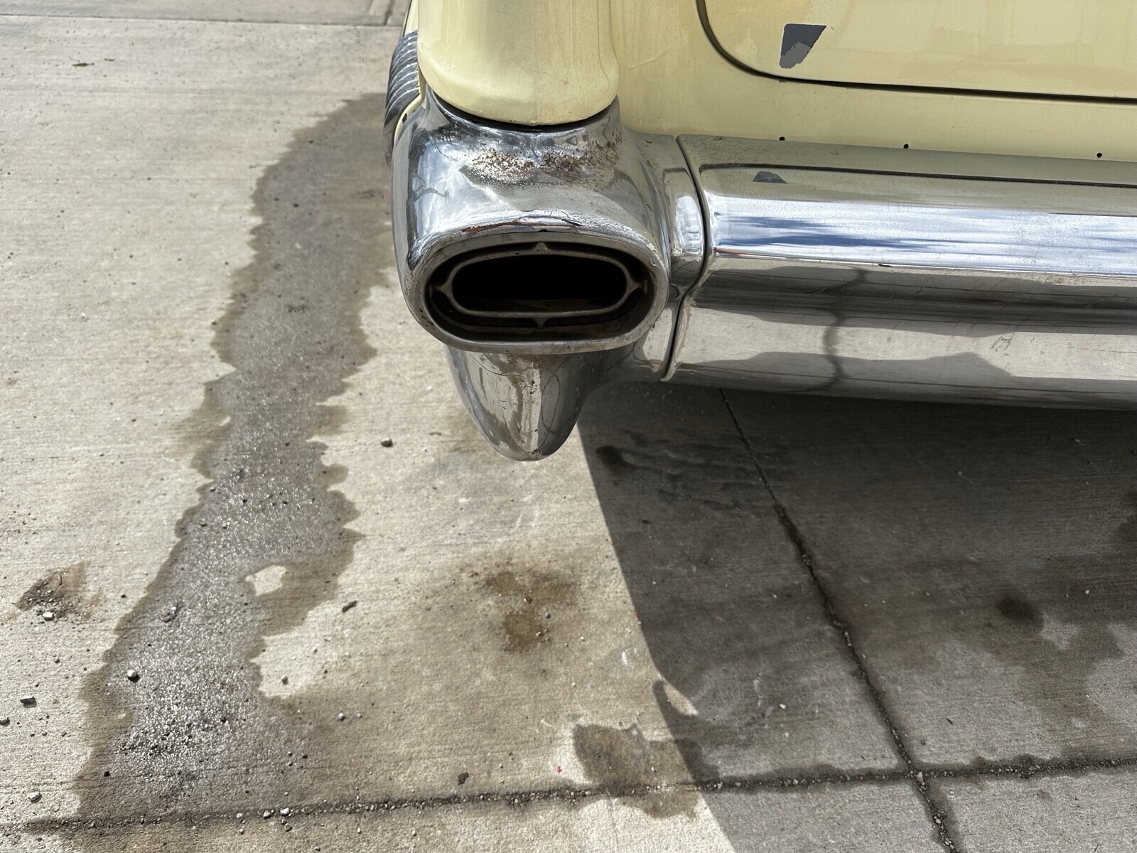 Cadillac-DeVille-1956-Coupe-14