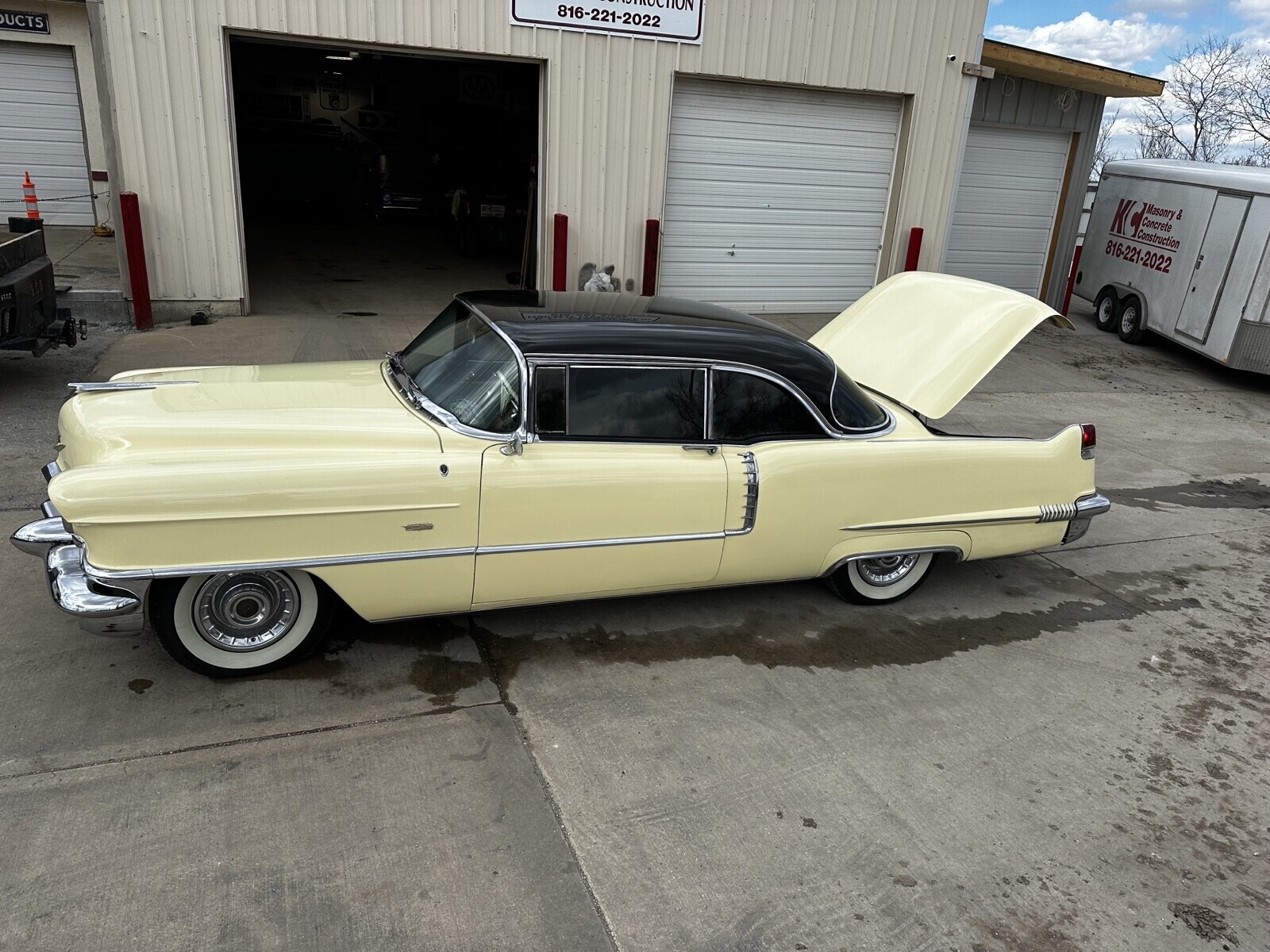Cadillac-DeVille-1956-Coupe-18