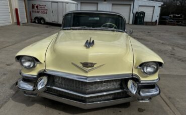 Cadillac-DeVille-1956-Coupe-24