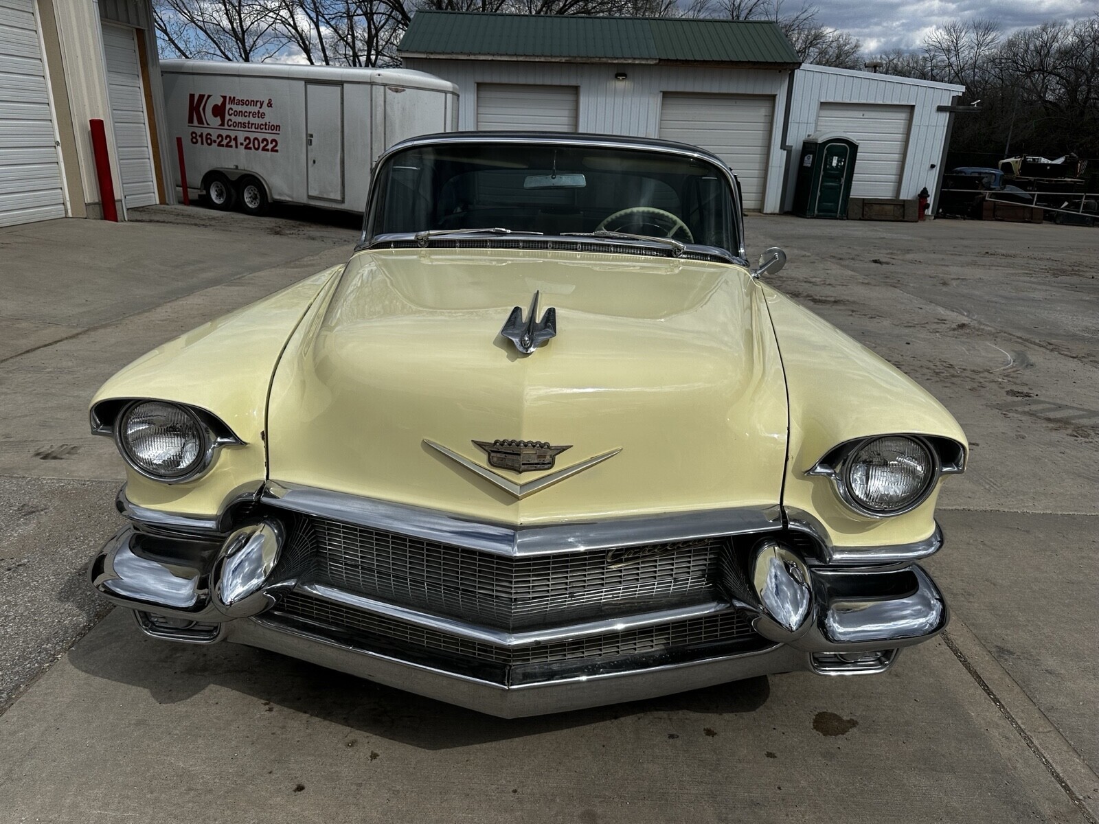 Cadillac-DeVille-1956-Coupe-24