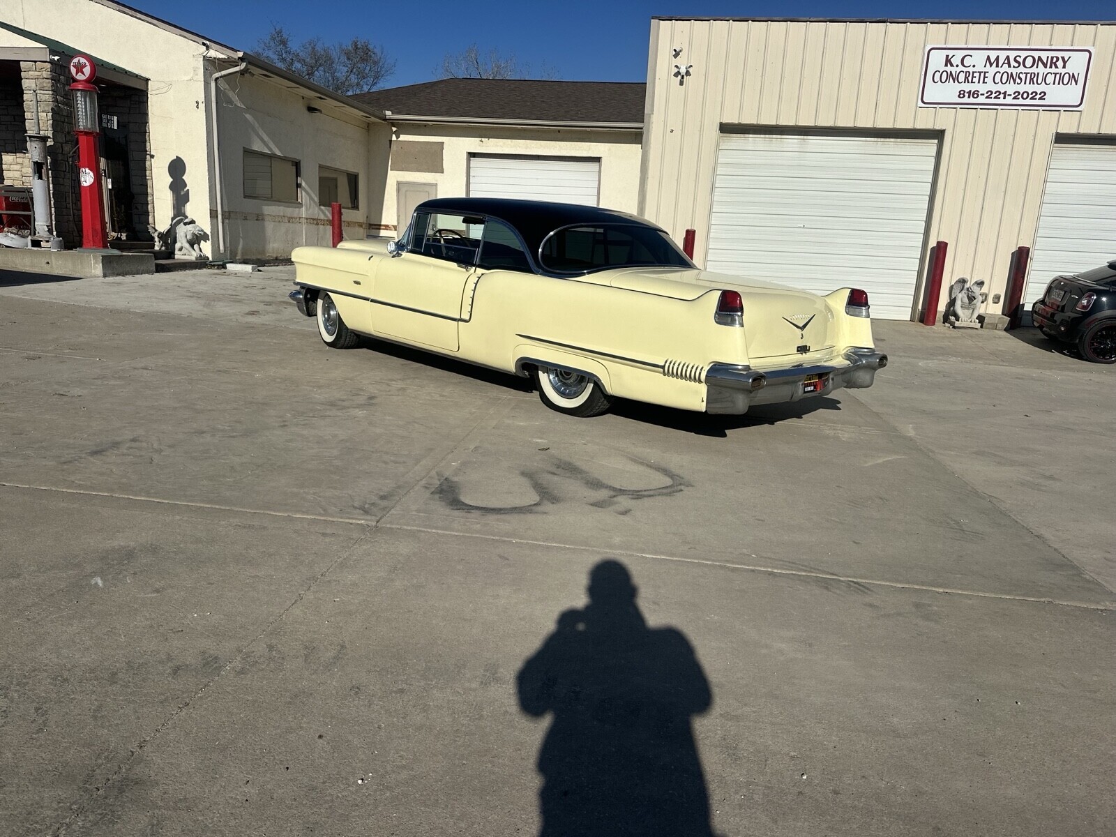 Cadillac-DeVille-1956-Coupe-4