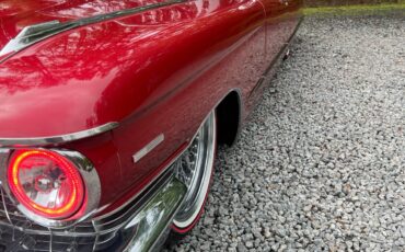 Cadillac-DeVille-1960-17