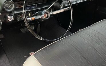 Cadillac-DeVille-1960-29