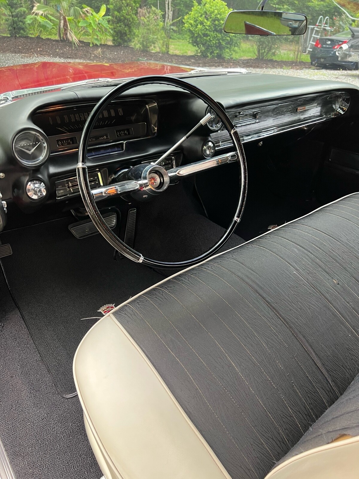Cadillac-DeVille-1960-29