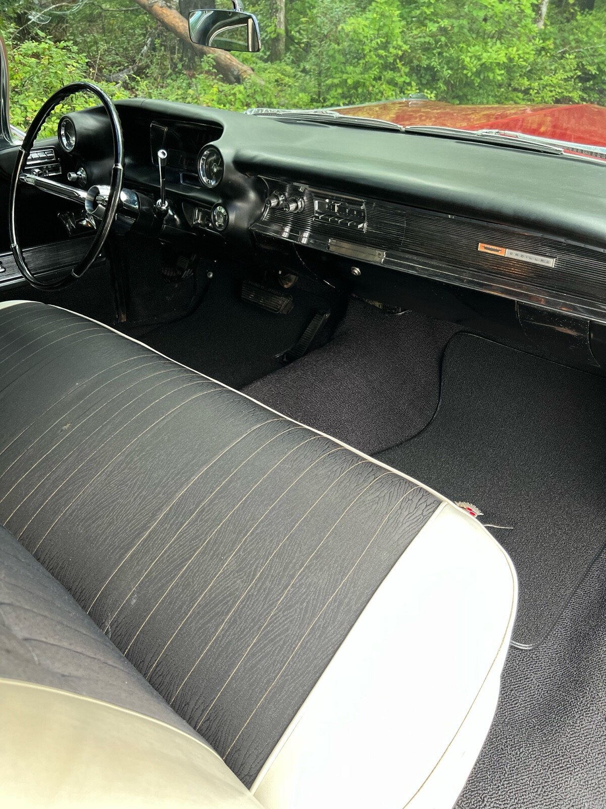 Cadillac-DeVille-1960-30