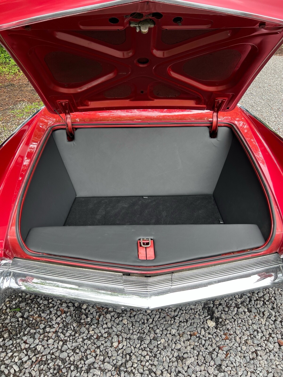 Cadillac-DeVille-1960-39