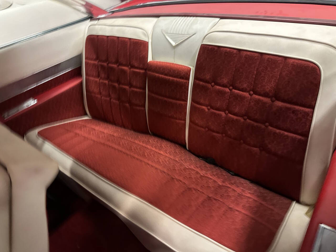 Cadillac-DeVille-1960-Coupe-10
