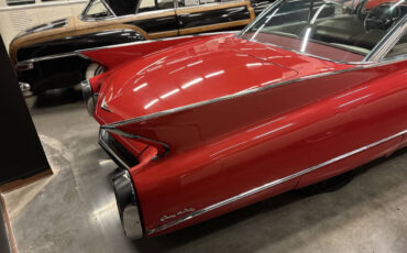 Cadillac-DeVille-1960-Coupe-3