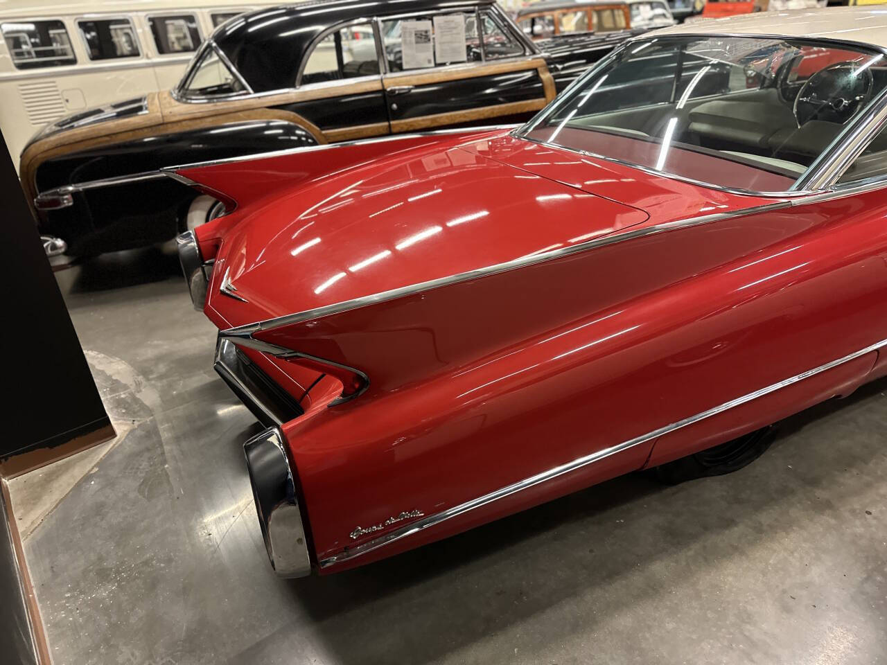 Cadillac-DeVille-1960-Coupe-3