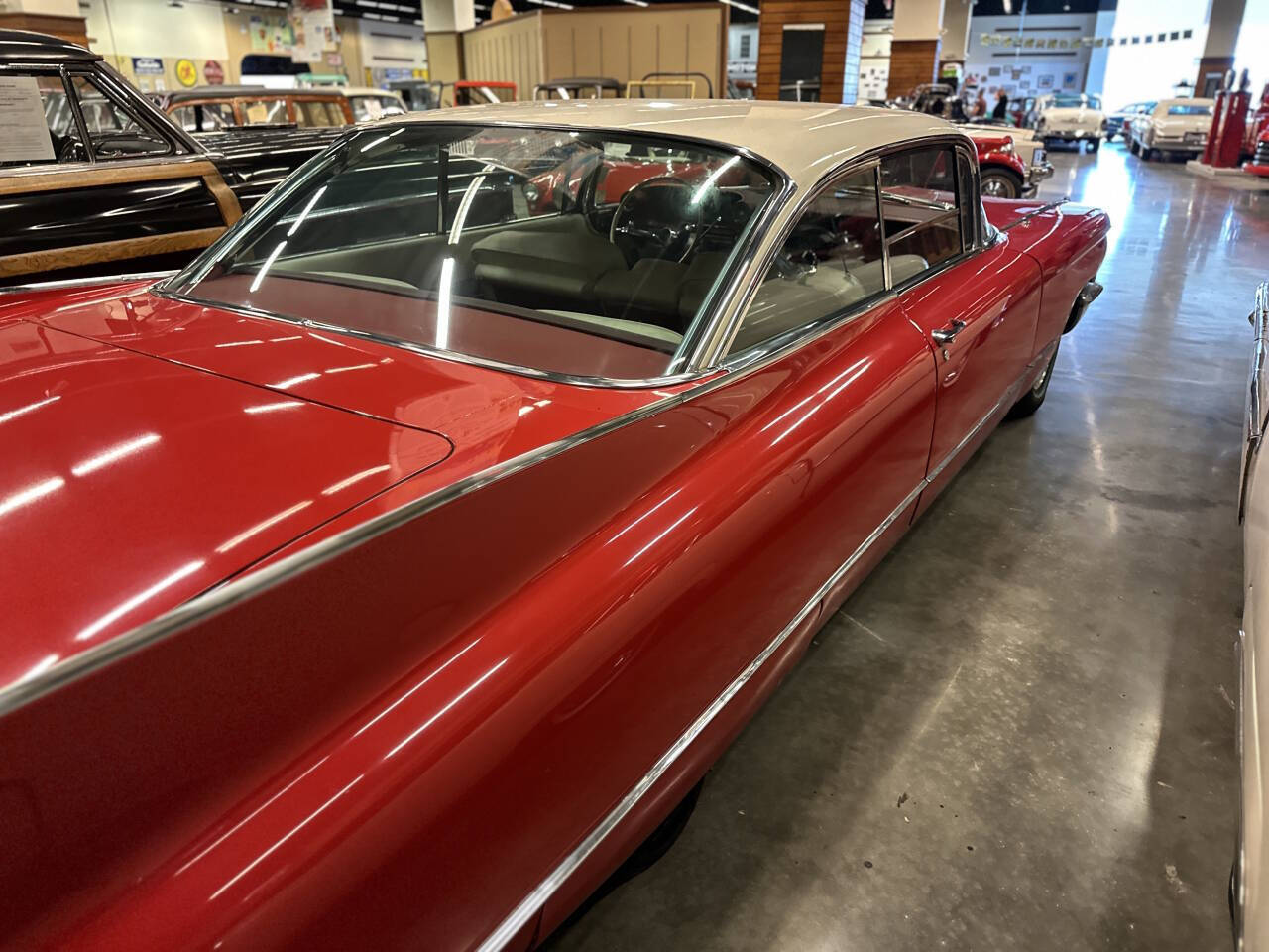 Cadillac-DeVille-1960-Coupe-4