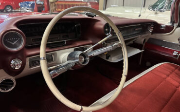 Cadillac-DeVille-1960-Coupe-9