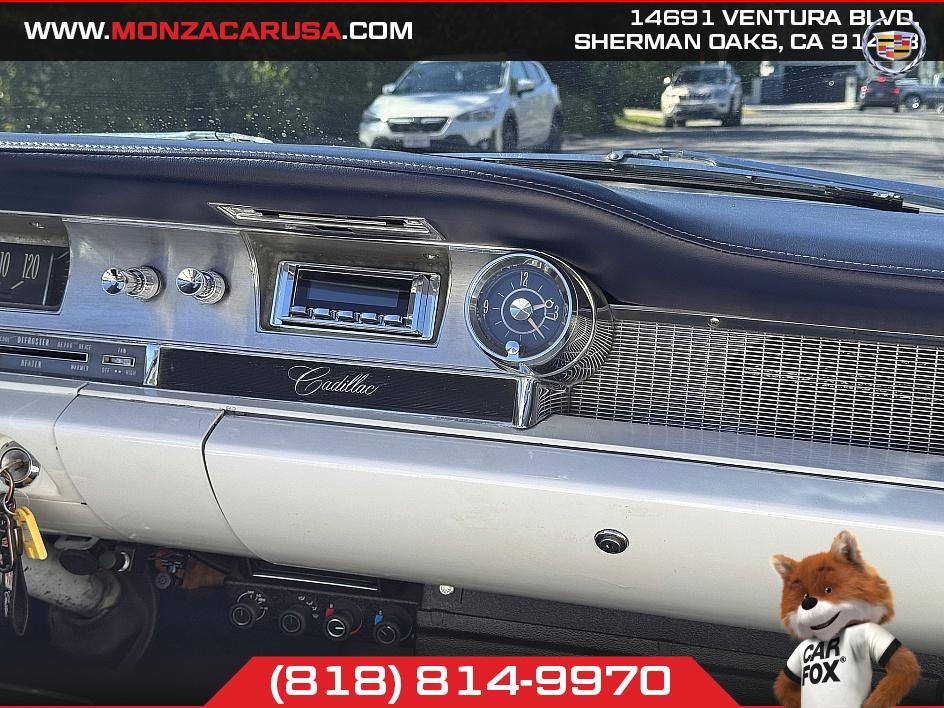 Cadillac-DeVille-1962-Convertible-11