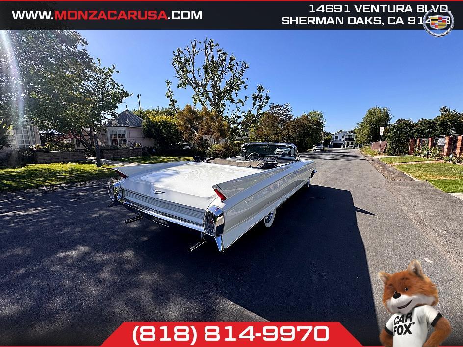 Cadillac-DeVille-1962-Convertible-14