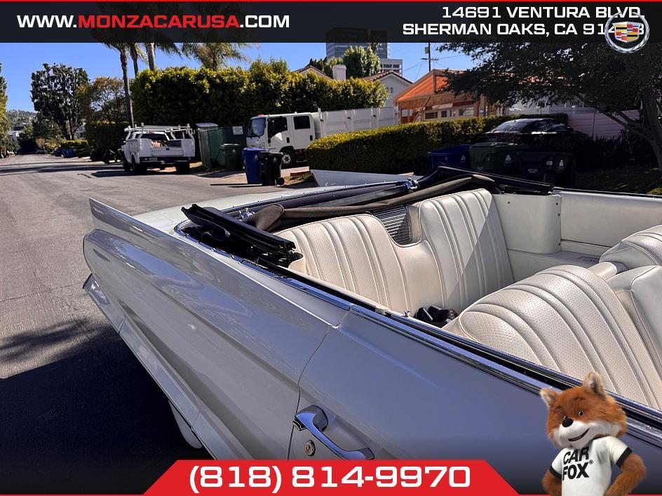 Cadillac-DeVille-1962-Convertible-8