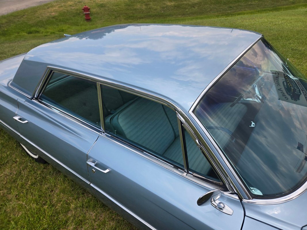 Cadillac-DeVille-1963-10