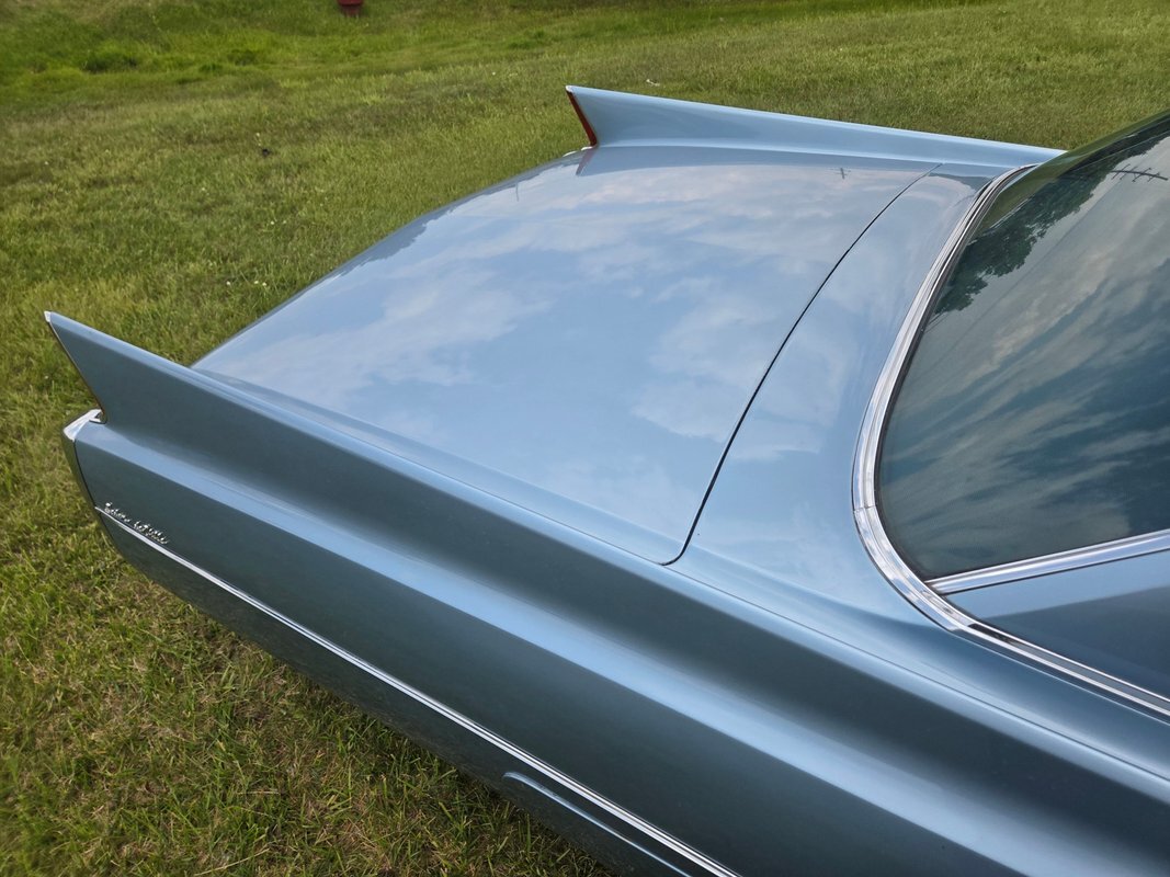 Cadillac-DeVille-1963-11